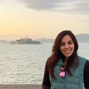 Meet your Posher, Loraine